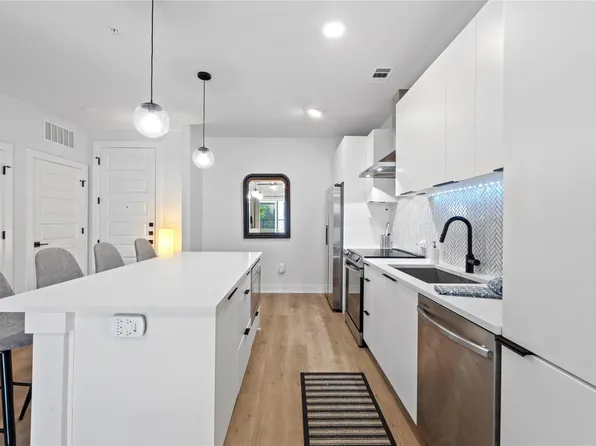 2500 Longview St Unit 315, Austin, TX 78705