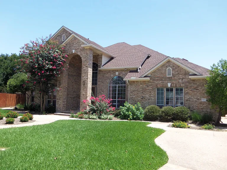 3909 Mitchell Cv — Photo 17