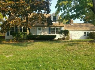 8729 Deer Creek Ln NE, Warren, OH