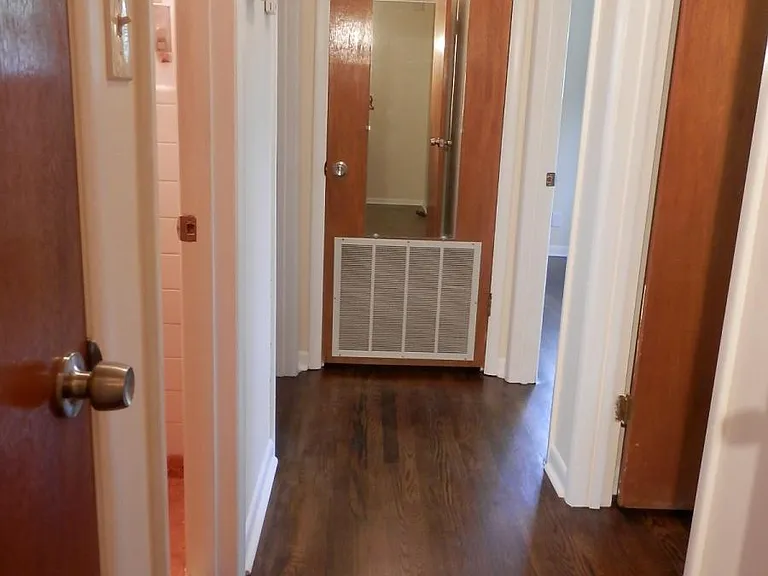 4305 Hunt Dr NW — Photo 16