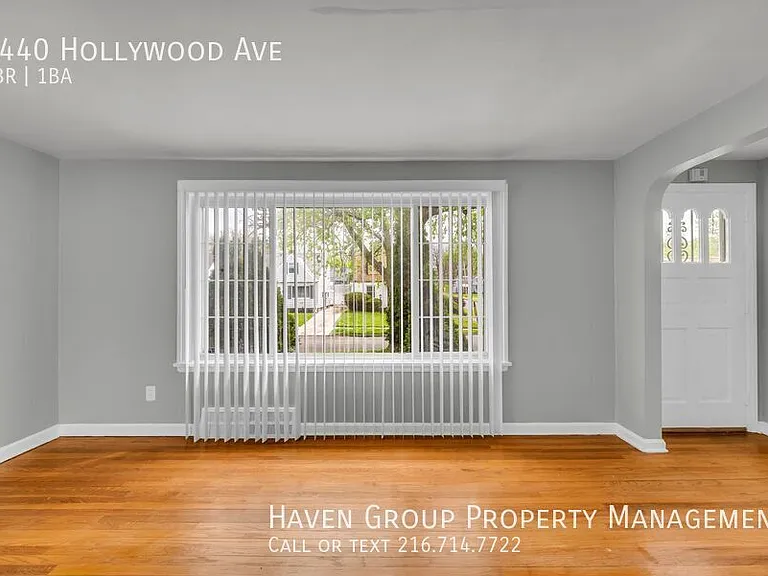 5440 Hollywood Ave — Photo 3