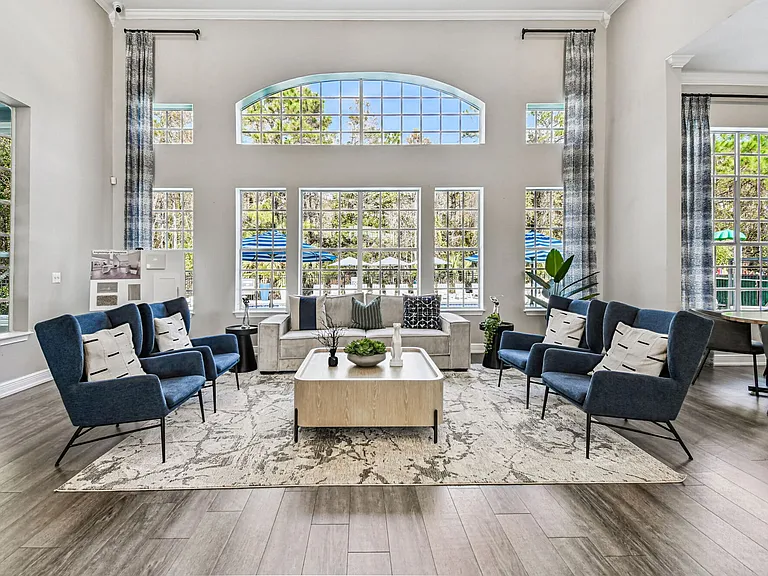 Knightsbridge at Stoneybrook — Photo 55