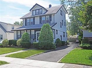 38 Waterview Pl APT 2, Lynbrook, NY 11563