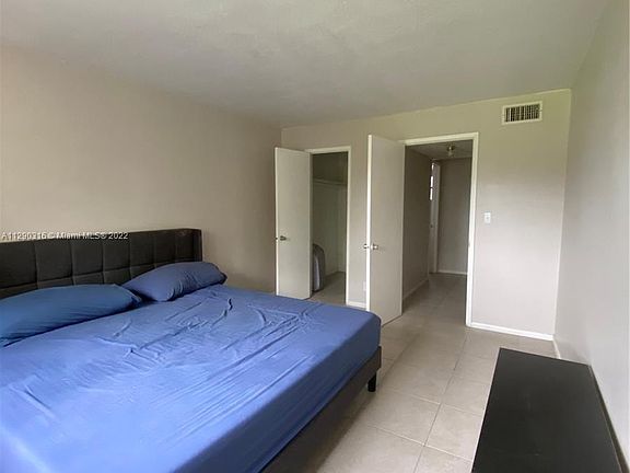 3rd image of 1200 Tallwood Ave APT 207