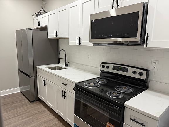4th image of 617 Glenwood Ave #1A