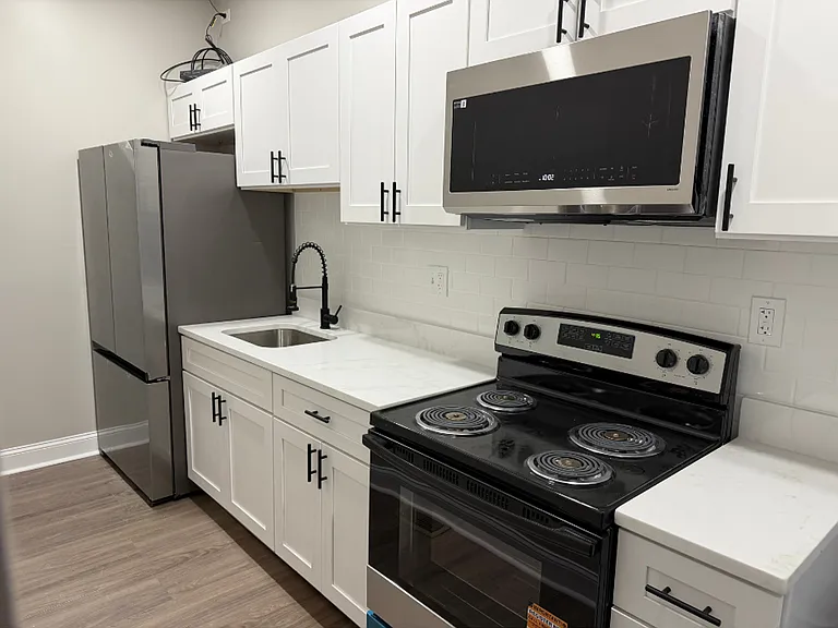 617 Glenwood Ave #2C-600-2C — Photo 4