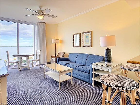 5th image of 200 Estero Blvd #402
