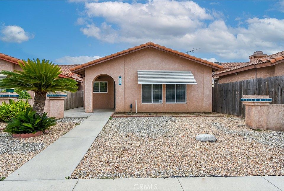 1st image of 465 Camino Grande