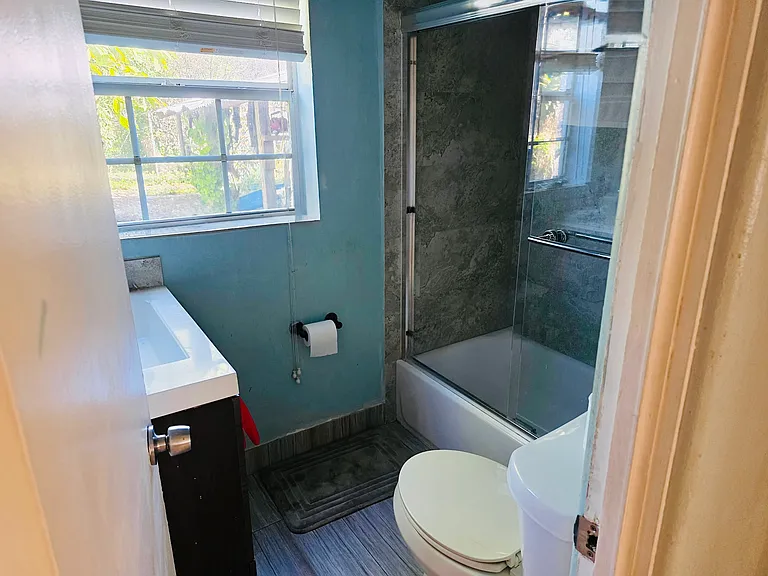 6109 Dahlia Dr — Photo 6