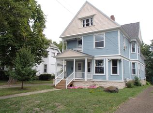 712 N Superior St, Albion, MI 49224