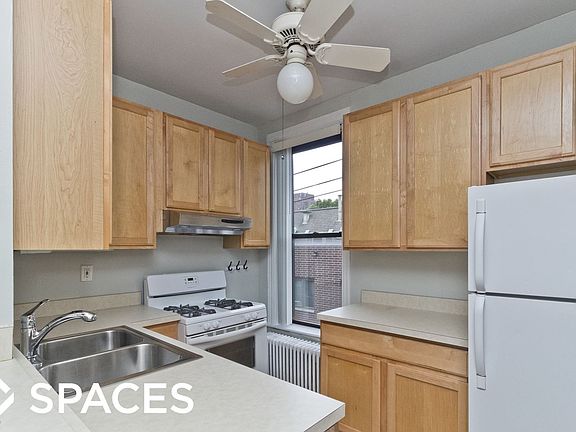 2nd image of 1216 N Dearborn St #Unt1218-b3