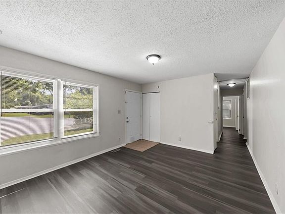 4th image of 406 N Geronimo Dr