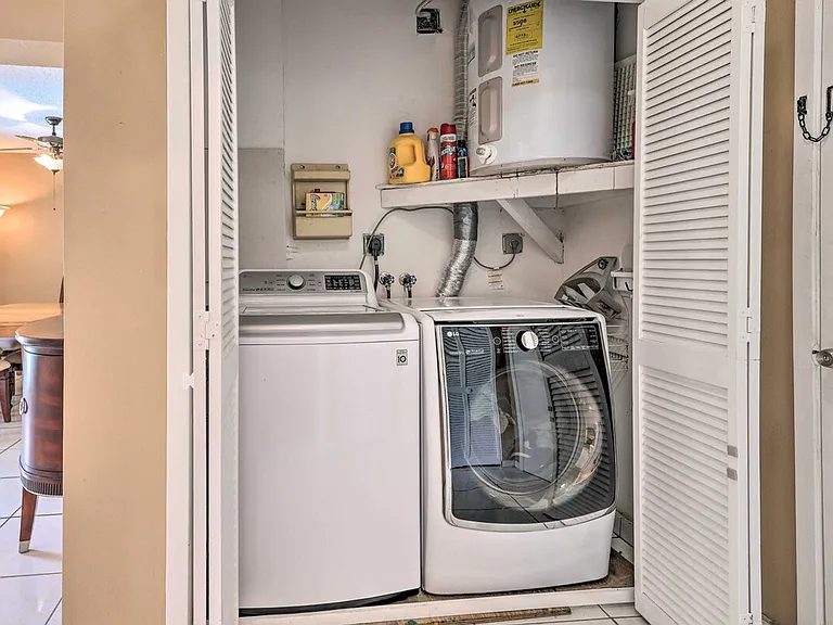 Laundry Room Cabinet