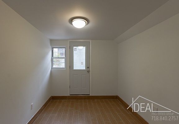 4th image of 135 14th St #1RF