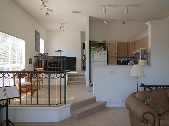 5, Living Room