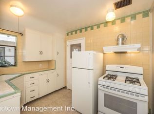 2101 Williams St, Palo Alto, CA 94306