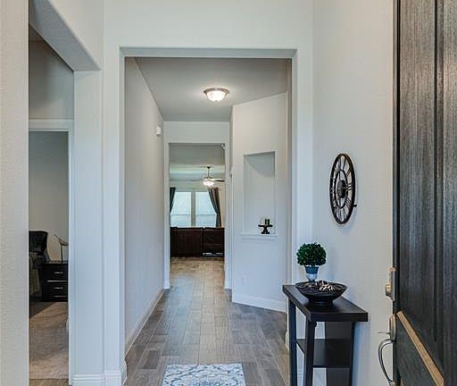 4th image of 5808 Stonefield Ln