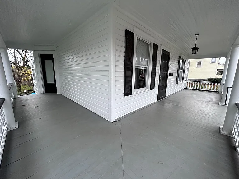 1416 Campbell Ave SW — Photo 4