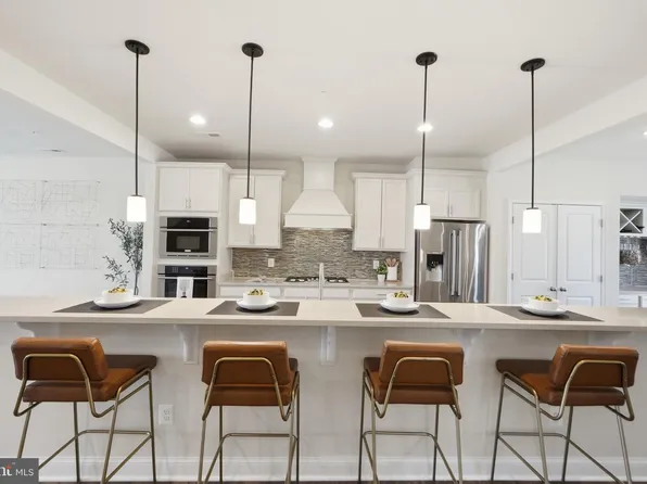 7134 Proclamation Pl, Frederick, MD 21703