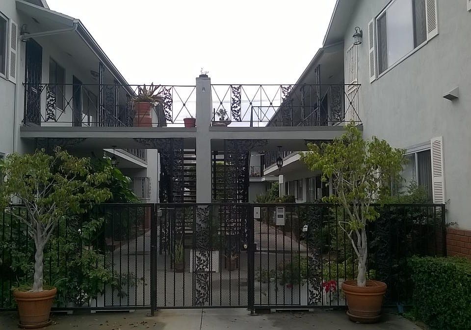 Front entrance - gated, intercom entry