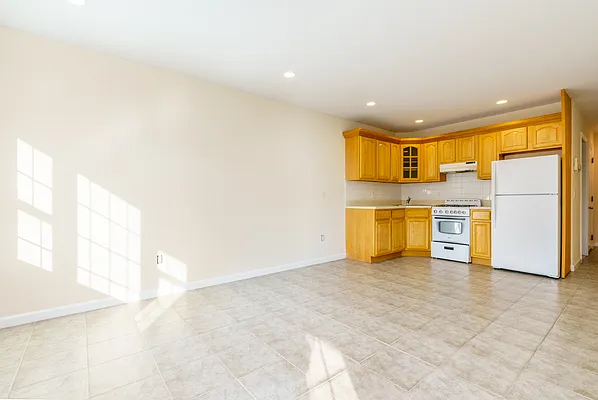 Rented by Daniel Gale Sotheby's International Realty | media 3