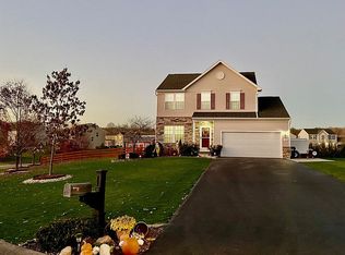 156 Shetland Pl, Camillus, NY 13164