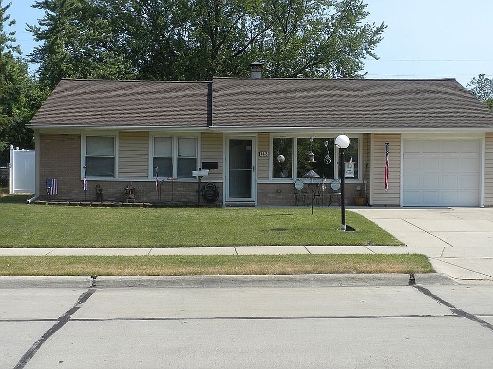 1st image of 342 Lytle Pl