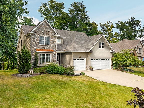 3rd image of 8243 Heathertree Ln