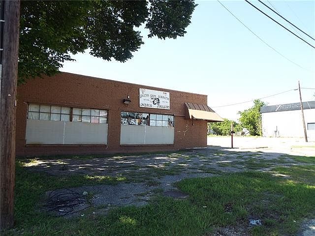 1st image of 1427 W 7th Ave