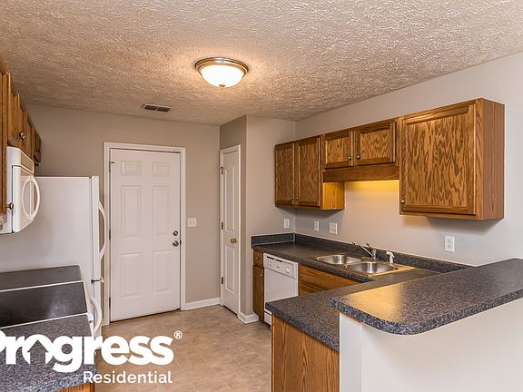 5th image of 3012 Wellington Pl