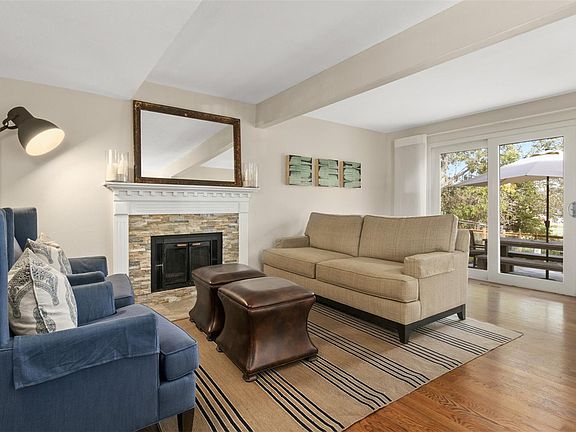 5th image of 336 Van Buren Ct