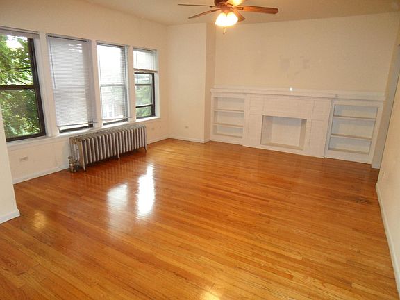 4th image of 3640 W Ainslie St