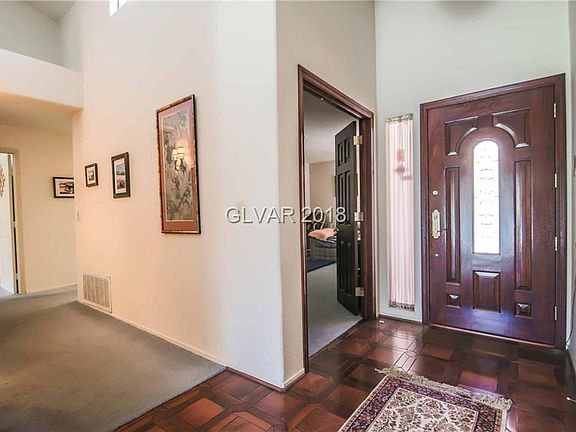 2nd image of 5465 Olivebrook Ct