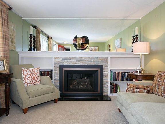 5th image of 56 Rockwood St