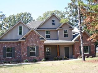 36 S Dogwood Ter, Wetumpka, AL 36093
