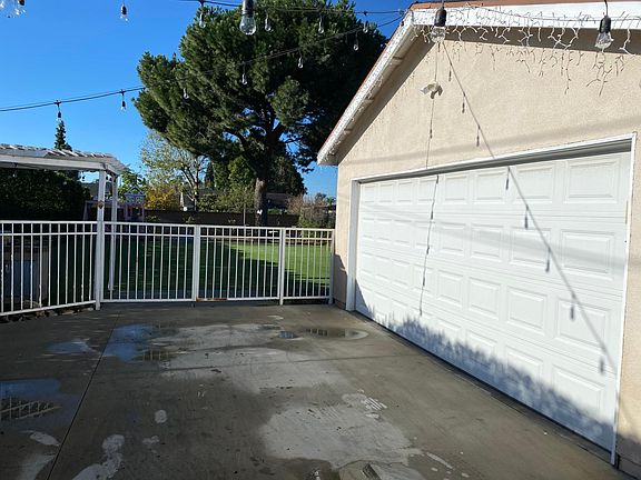 3rd image of 11201 Amboy Ave