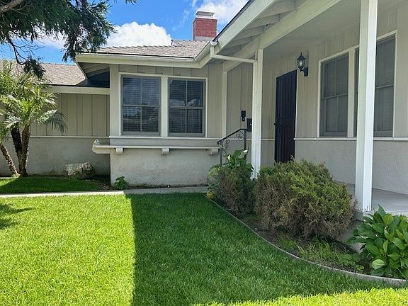 3rd image of 2614 W 232nd St