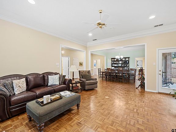 5th image of 4825 Forestwood Blvd