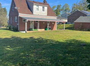 704 E Hamilton St, Allentown, PA 18109