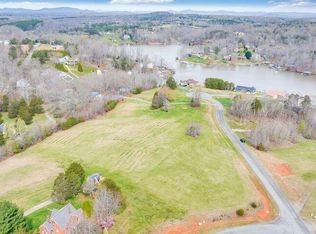 28 Augusta Way, Wirtz, VA 24184