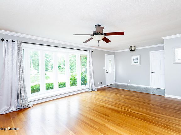 5th image of 3130 Sunny Ln