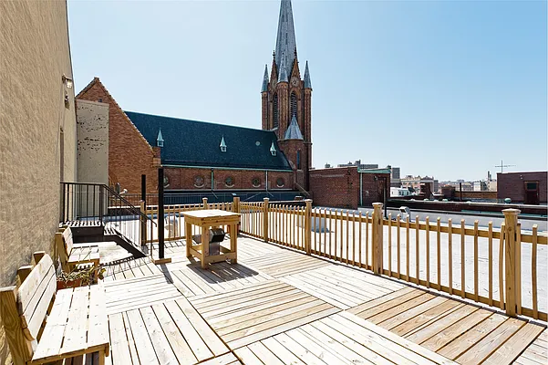 Sold by Douglas Elliman | media 17