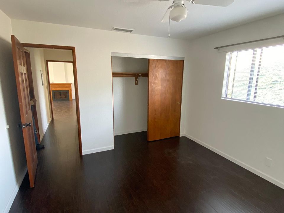 1st image of 319 Eucalyptus Dr APT C