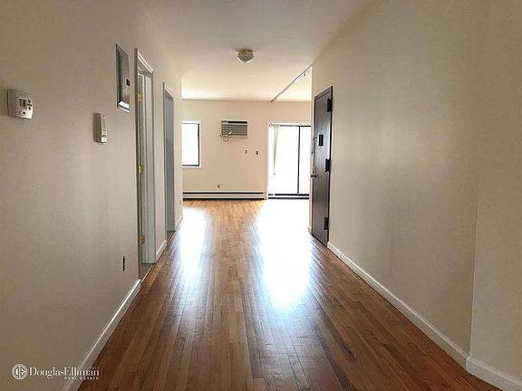 5th image of 3516 32nd St #2