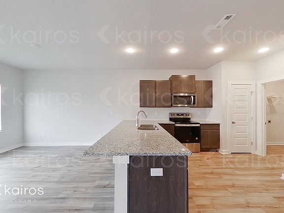 4th image of 6030 Taramore Ln