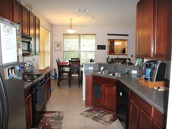 5th image of 217 Brookgreen Way