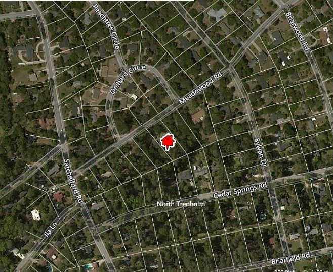 2nd image of 4718 Meadowood Rd