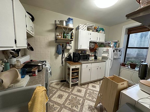 5th image of 365 Westminster Rd APT 1E