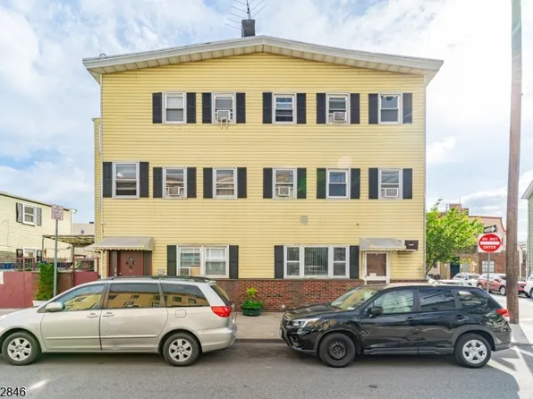 36 Wall St, Newark City, NJ 07105