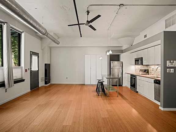 5th image of 1714 Memphis St APT 118